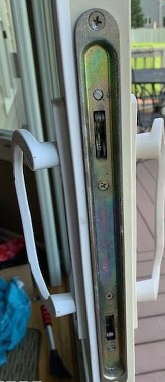 sliding doors Locks replacement and repair